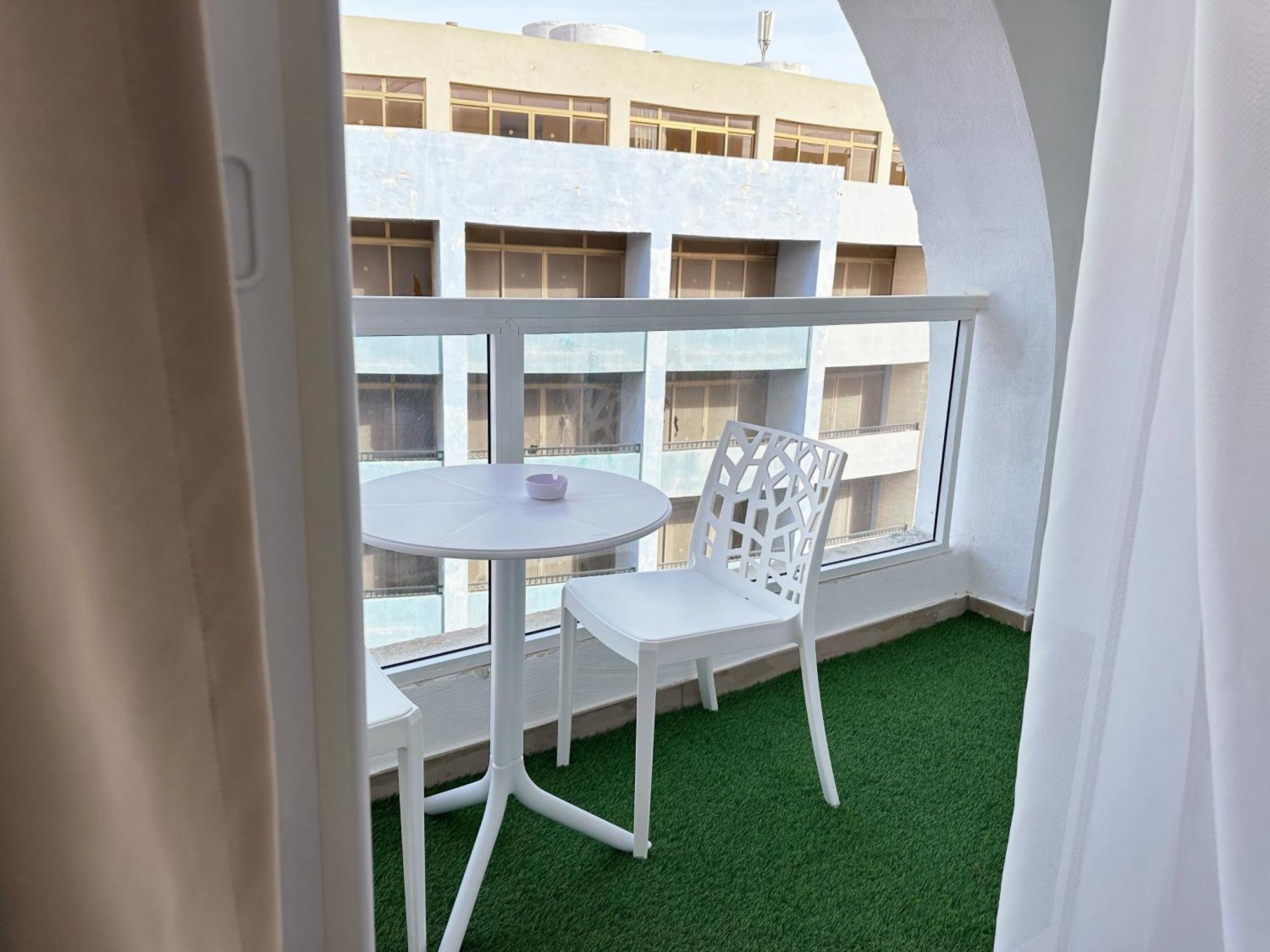 Miami Apartments Saint Julian's ภายนอก รูปภาพ