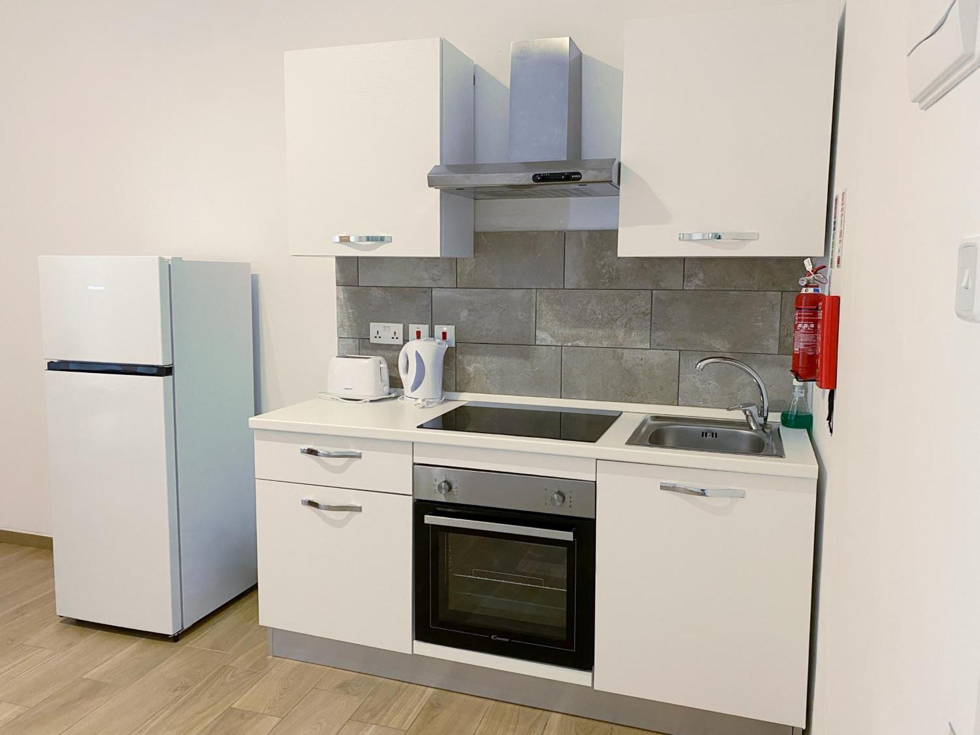 Miami Apartments Saint Julian's ภายนอก รูปภาพ