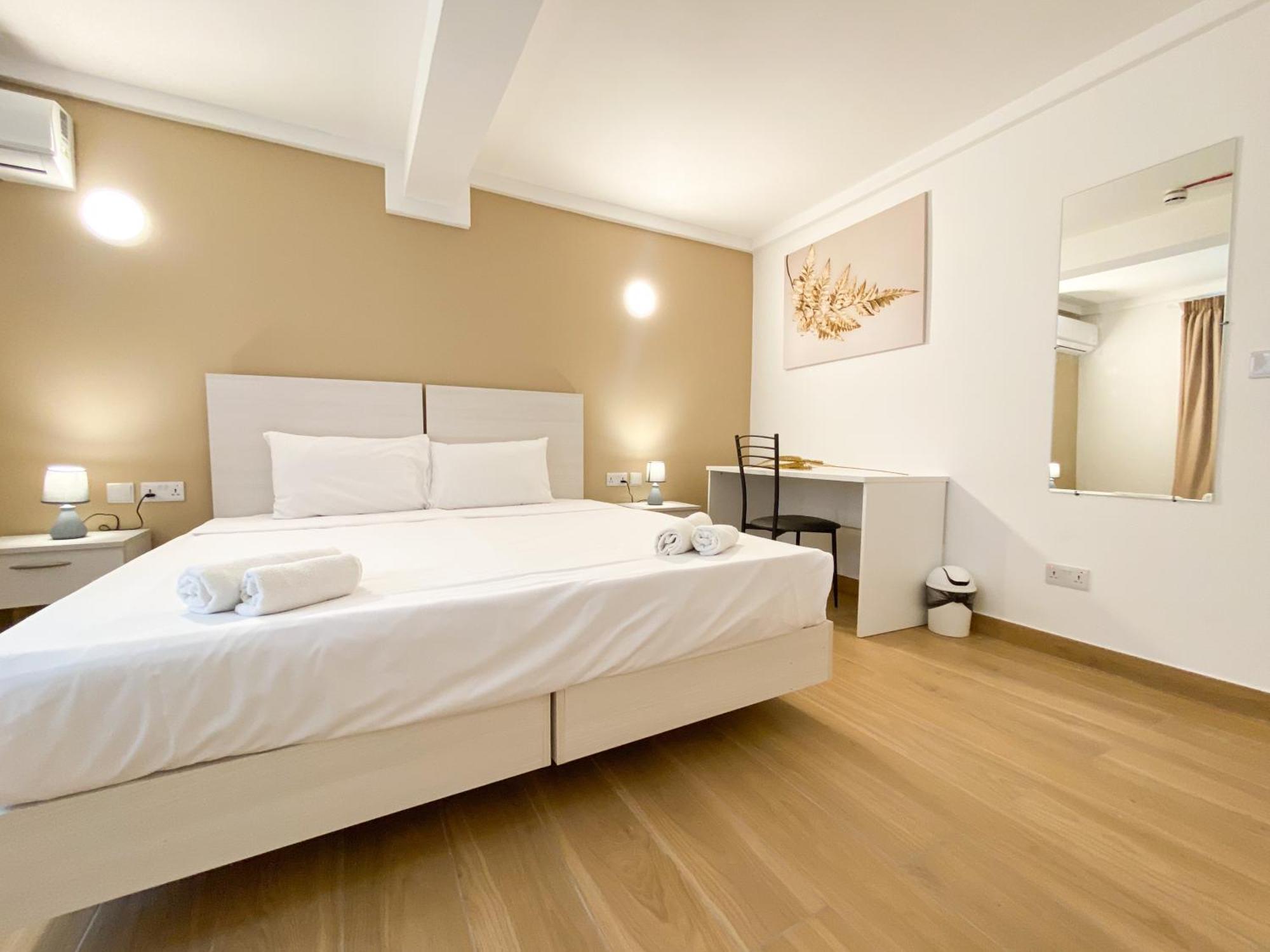 Miami Apartments Saint Julian's ภายนอก รูปภาพ